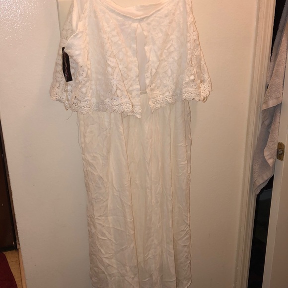 Dress - Picture 2 of 2